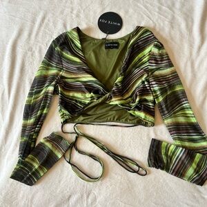 White Fox Green Pattern Twist Long Sleeve Top